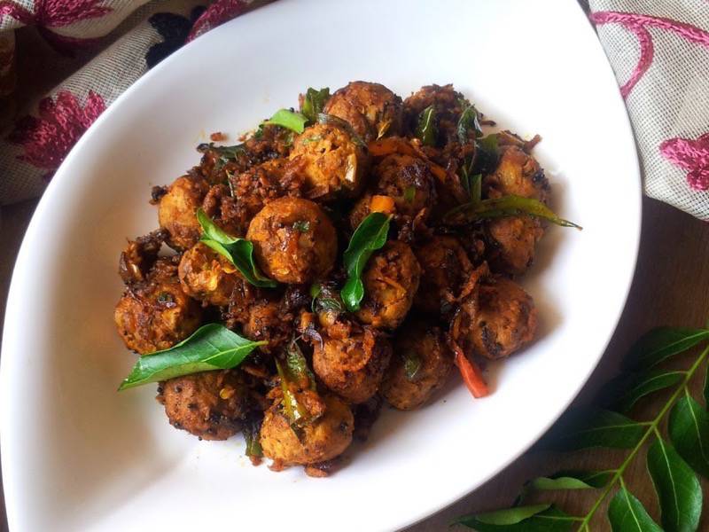 Chicken Balls Pepper Fry